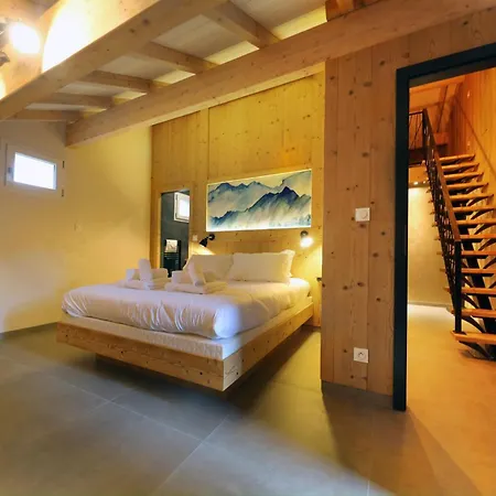 Zelcova Avec A Chalet Gerardmer