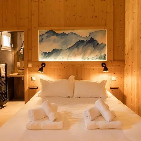 Zelcova Avec A Chalet *